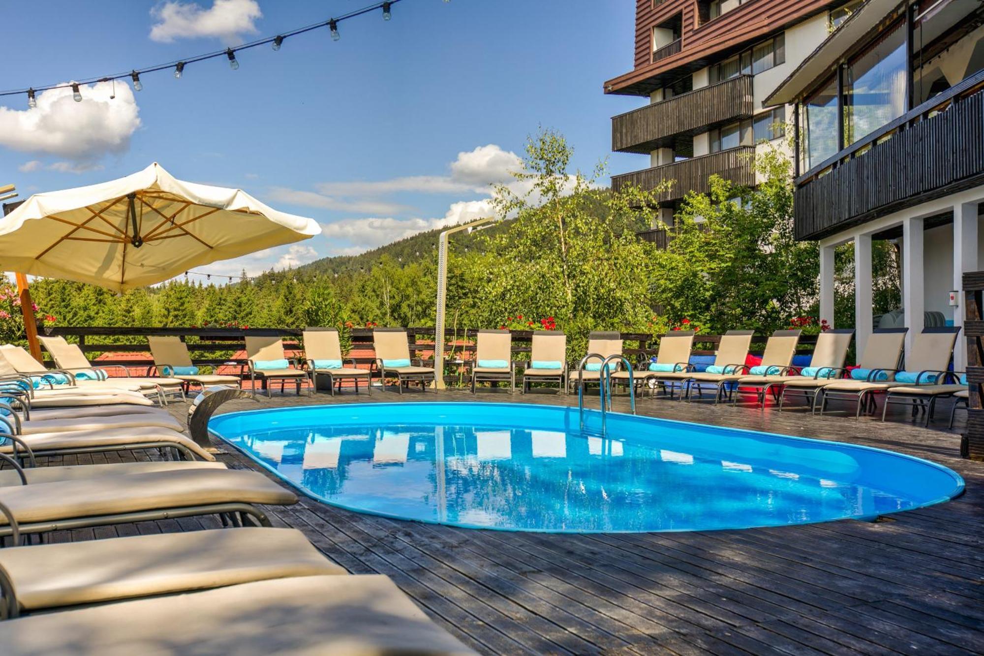 Alpin Aparthotel 2302 ポイアナ・ブラショフ エクステリア 写真