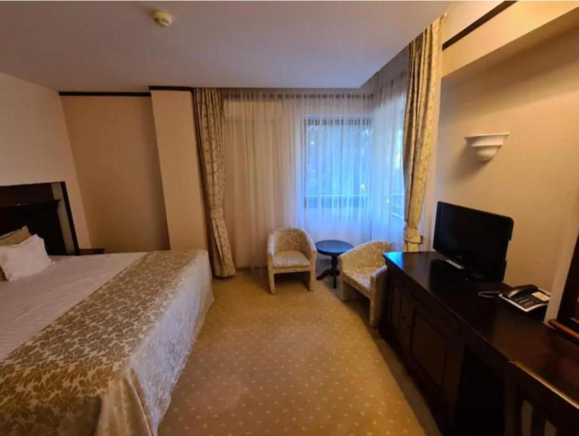 Alpin Aparthotel 2302 ポイアナ・ブラショフ エクステリア 写真